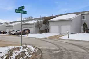 269 E Alpine Dr, Glendale Heights, IL 60139 - Photo 24