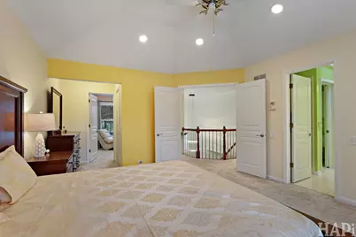 1121 Williamsburg Circle, Grayslake, IL 60030 - Photo 14