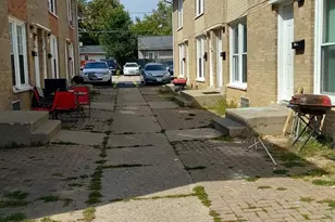 2204 Hebron Ave, Zion, IL 60099 - Photo 6