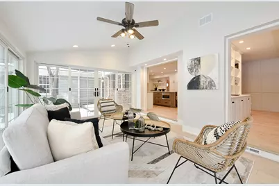 688 Thompsons Way, Inverness, IL 60067 - Photo 6