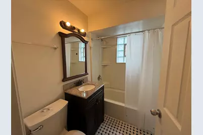 109 Central Avenue #A, Roselle, IL 60172 - Photo 8