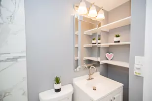 16551 Plymouth Dr, Markham, IL 60428 - Photo 12