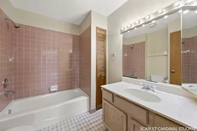 971 West Court #B, Naperville, IL 60563 - Photo 12