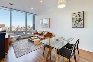 500 W Superior St, Chicago, IL 60654 - Photo 12