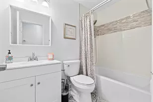 1152 Courtland Dr, Buffalo Grove, IL 60089 - Photo 28