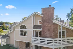 1152 Courtland Dr, Buffalo Grove, IL 60089 - Photo 34