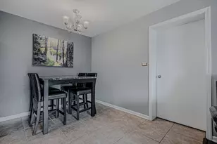 222 Nauset Ln, Schaumburg, IL 60194 - Photo 12