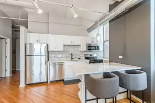 500 S Clinton St, Chicago, IL 60607 - Photo 2