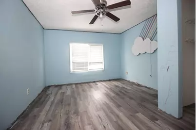 103 E Park Street, Danvers, IL 61732 - Photo 20