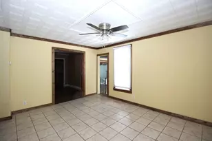 103 E Park St, Danvers, IL 61732 - Photo 6