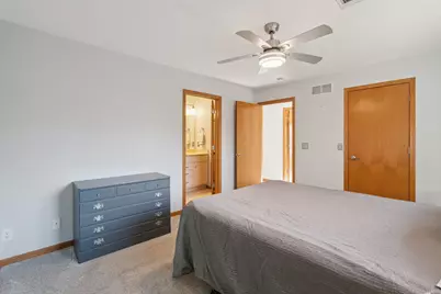 2997 3rd Street #200, Moline, IL 61265 - Photo 18