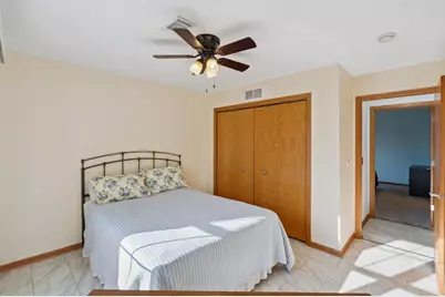 2997 3rd Street #200, Moline, IL 61265 - Photo 16