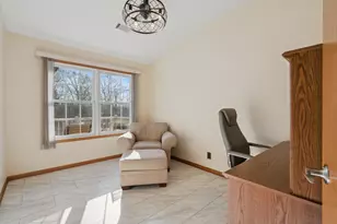 2997 3rd St, Moline, IL 61265 - Photo 12