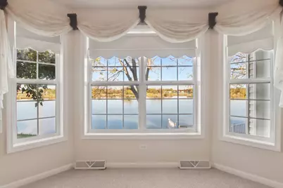 328 Legacy Court, Grayslake, IL 60030 - Photo 6