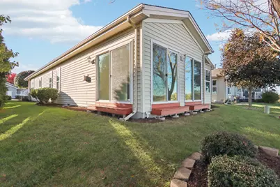 328 Legacy Court, Grayslake, IL 60030 - Photo 30