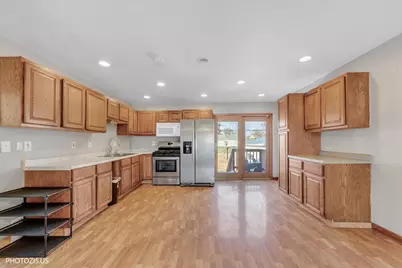 212 Pell Avenue, Romeoville, IL 60446 - Photo 6