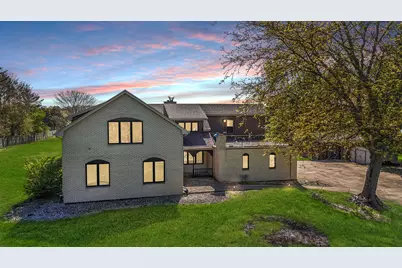 3321 E Reichert Drive, Crete, IL 60417 - Photo 1