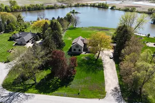 3321 E Reichert Dr, Crete, IL 60417 - Photo 32