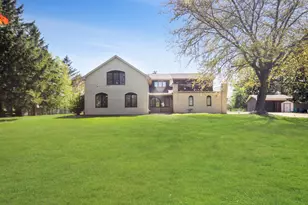 3321 E Reichert Dr, Crete, IL 60417 - Photo 4