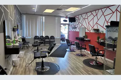 [Address not provided], Des Plaines, IL 60016 - Photo 8