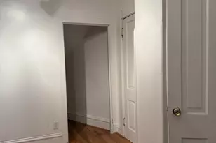 7006 S East End Ave, Chicago, IL 60649 - Photo 8