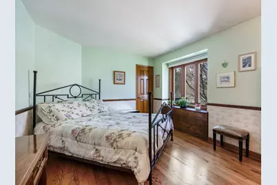 1407 Wesley Court, Westmont, IL 60559 - Photo 20