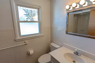 2032 W Laurel St, Freeport, IL 61032 - Photo 14