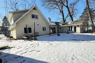 2032 W Laurel St, Freeport, IL 61032 - Photo 20