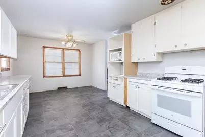 610 S Oak Street, Pontiac, IL 61764 - Photo 18