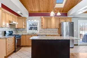 25216 River Rd, Lake Barrington, IL 60010 - Photo 6