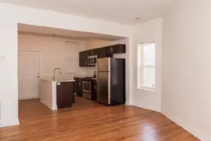 4048 N Milwaukee Ave, Chicago, IL 60641 - Photo 2