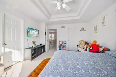 424 Acushnet Street, Elgin, IL 60124 - Photo 12