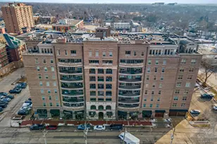 [Address not provided], Arlington Heights, IL 60005 - Photo 32