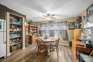 5 Hickory Ln, Sandwich, IL 60548 - Photo 4