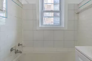 [Address not provided], Chicago, IL 60659 - Photo 8