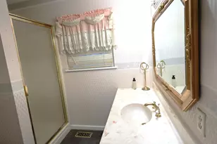 220 Bruce Ct, Centralia, IL 62801 - Photo 18