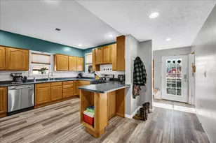 452 N Bauman Ave, Morton, IL 61550 - Photo 10