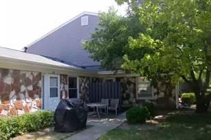 [Address not provided], Schaumburg, IL 60193 - Photo 4