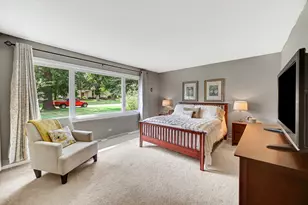 399 Knollwood Ct, Palatine, IL 60067 - Photo 14