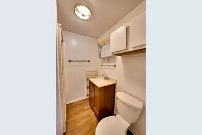 426 N Lake Street #2, Aurora, IL 60506 - Photo 8