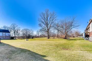 7414 Canterbury Pl, Downers Grove, IL 60516 - Photo 24