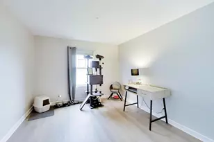 1961 Cobblestone Dr, Carpentersville, IL 60110 - Photo 18