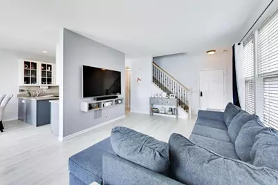 1961 Cobblestone Drive, Carpentersville, IL 60110 - Photo 6