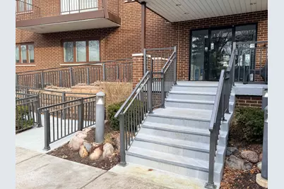 300 E Dundee Road #403A, Buffalo Grove, IL 60089 - Photo 4