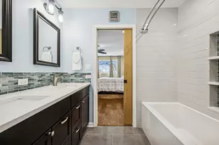 300 E Dundee Rd, Buffalo Grove, IL 60089 - Photo 18