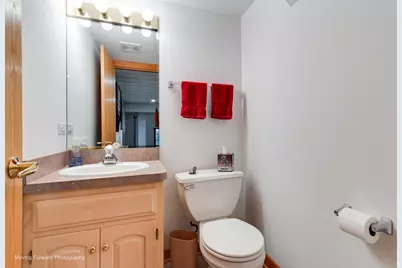 6363 S Keokuk Road, Indian Head Park, IL 60525 - Photo 28