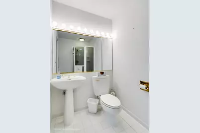 6363 S Keokuk Road, Indian Head Park, IL 60525 - Photo 14