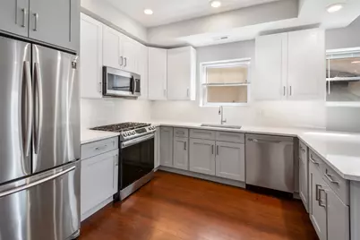 4637 N Dover Street #2S, Chicago, IL 60640 - Photo 2