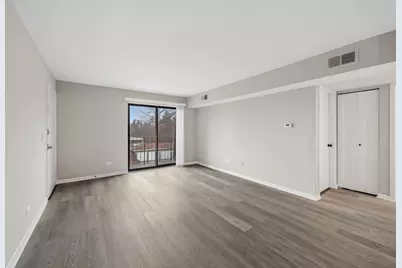 [Address not provided], Villa Park, IL 60181 - Photo 8