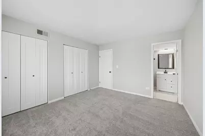 [Address not provided], Villa Park, IL 60181 - Photo 12